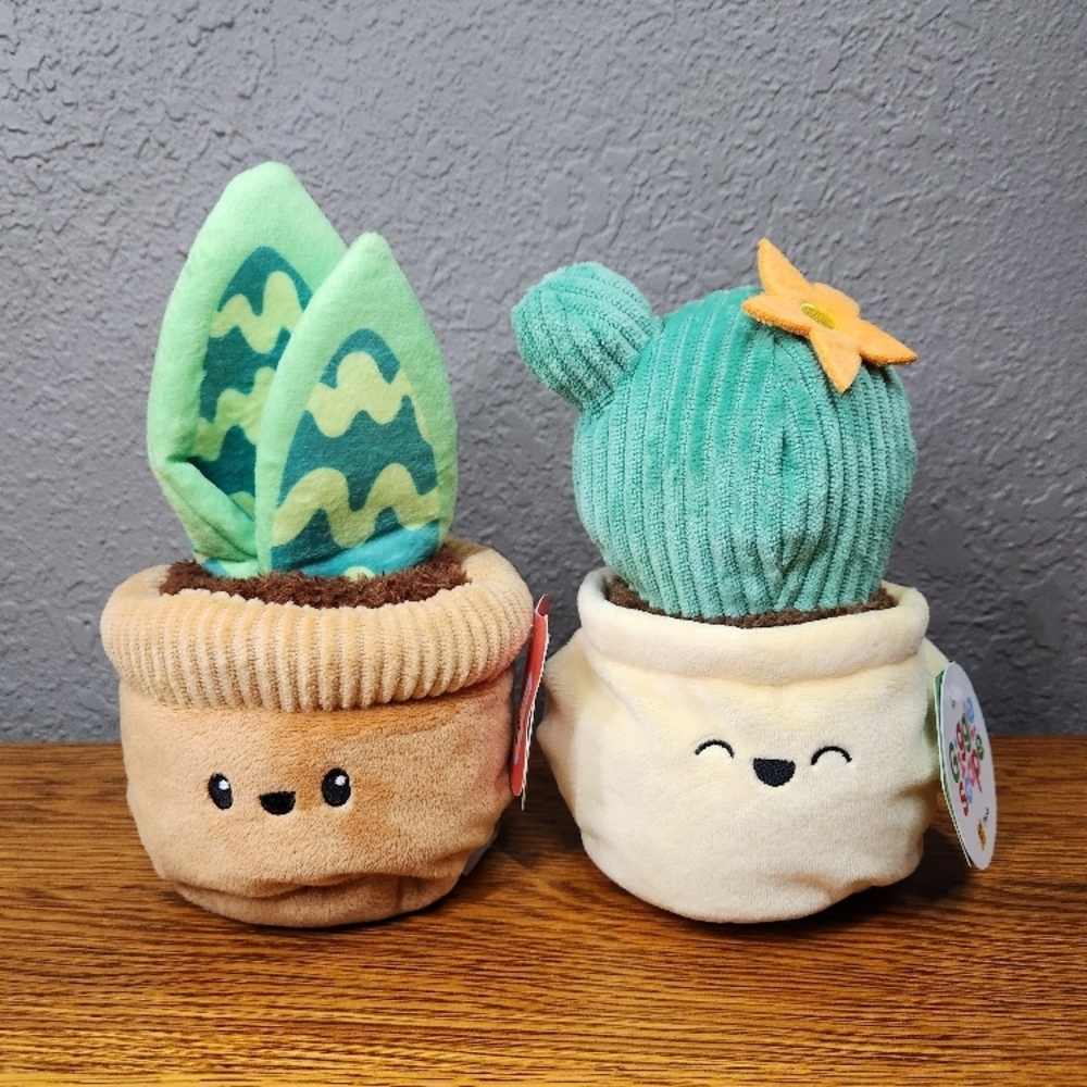 Gigglescape Plush Succulent & Cactus  bundle